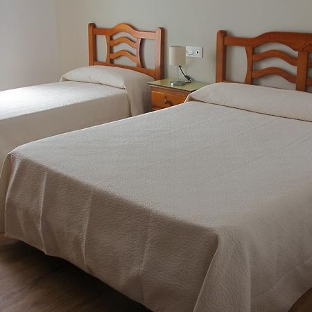 Hostal Onteniente La Mamola Dış mekan fotoğraf