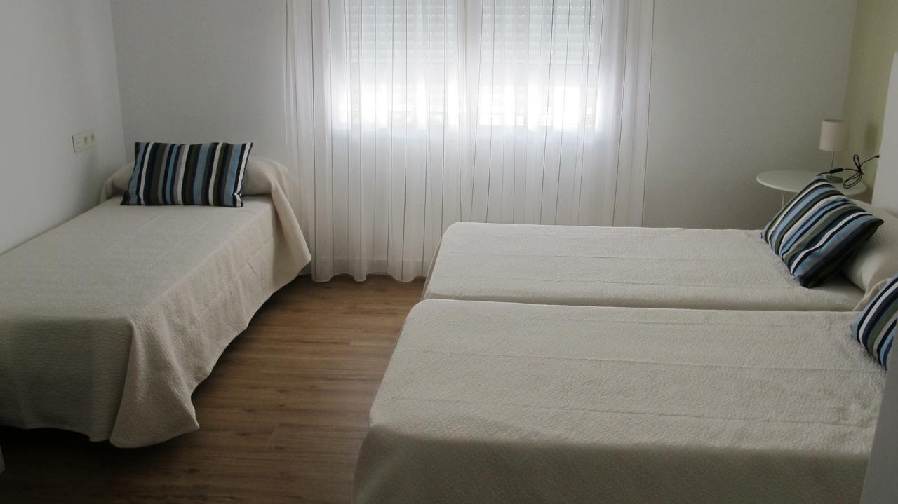 Hostal Onteniente La Mamola Dış mekan fotoğraf