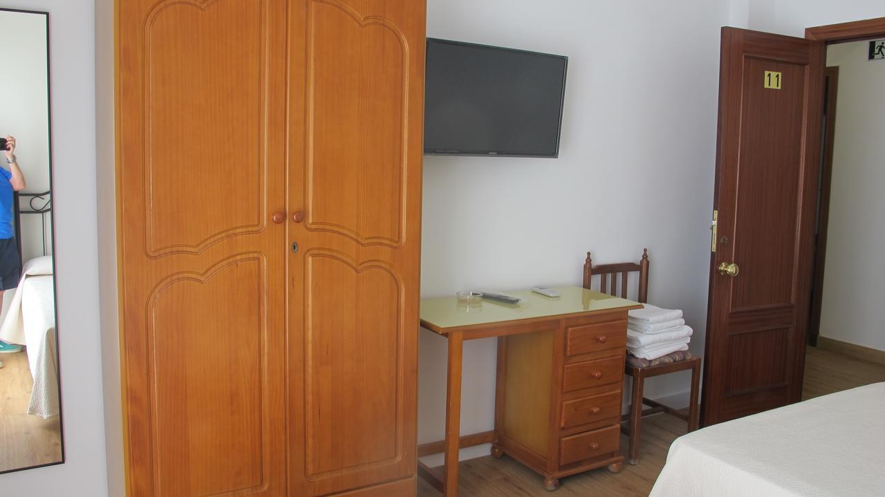 Hostal Onteniente La Mamola Dış mekan fotoğraf
