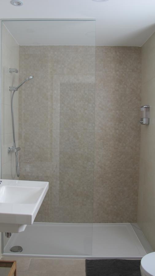 Hostal Onteniente La Mamola Dış mekan fotoğraf