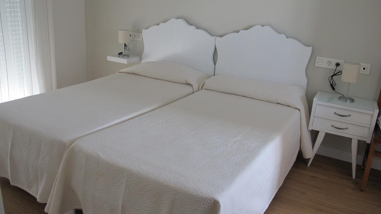 Hostal Onteniente La Mamola Dış mekan fotoğraf